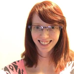 Meet your Posher, Desiree